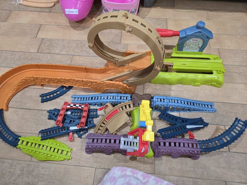 Thomas and Friends Launch Loop Track