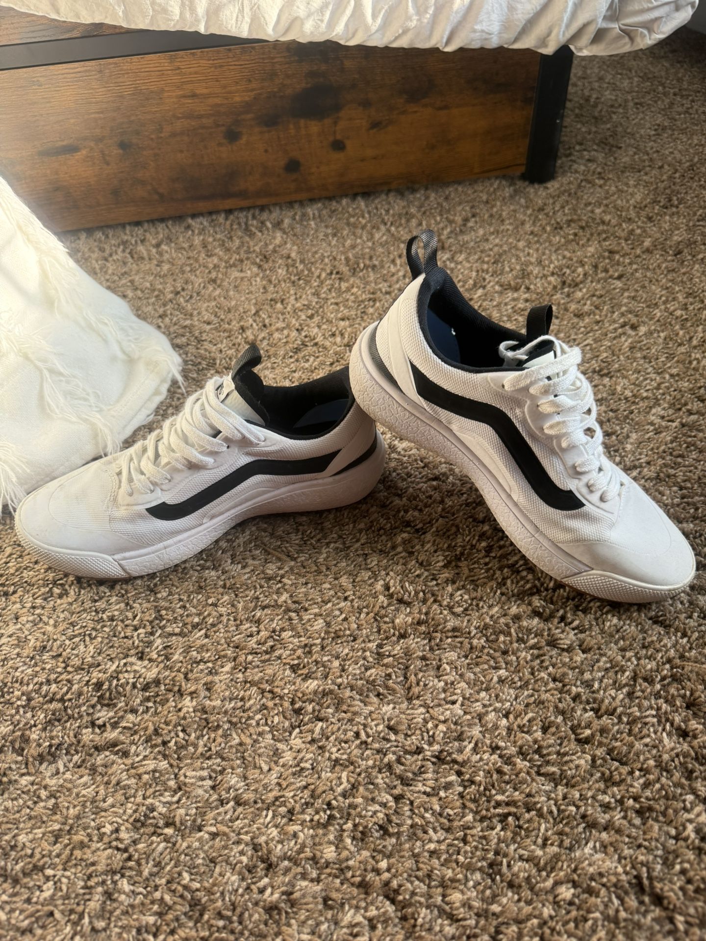 Vans Ultra Range