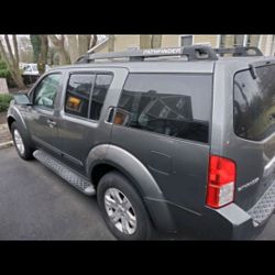 2006 Nissan Pathfinder Limited Edition Everything Works 