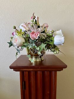 Faux rose flowers