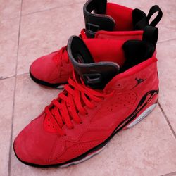 Rare Nike Air Jordans MVP Raging Bulls Size 9