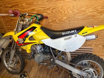 2005 Suzuki rm 65 runs great clean title