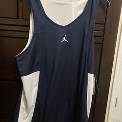 Jordan Nike Jersey Large New