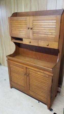 All Wood Hutch