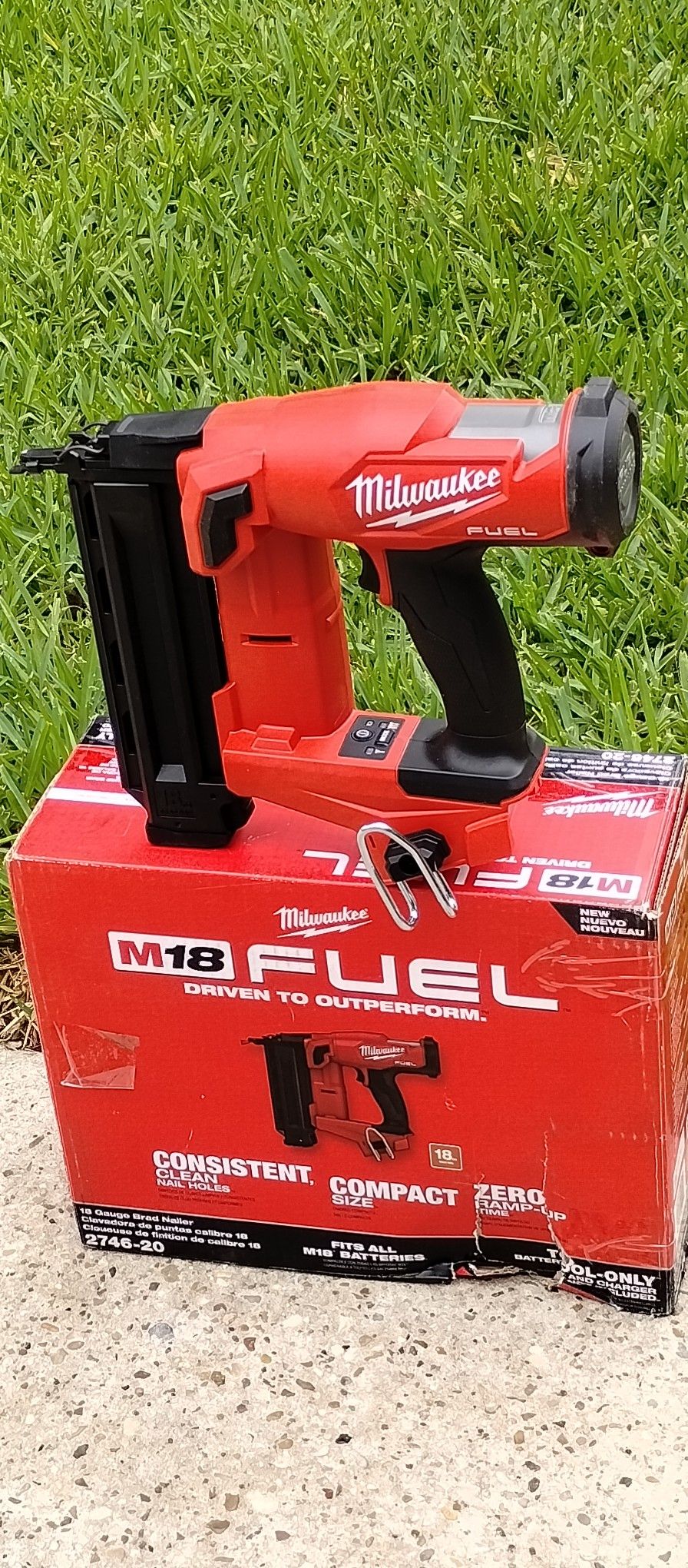 Brand New MILWAUKEE M18 FUEL 18 Volt Lithium Ion Brushless