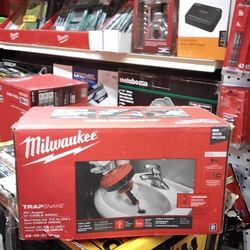 MILWAUKEE TRAPSNAKE 25' AUGER W/ CABLE DRIVE 