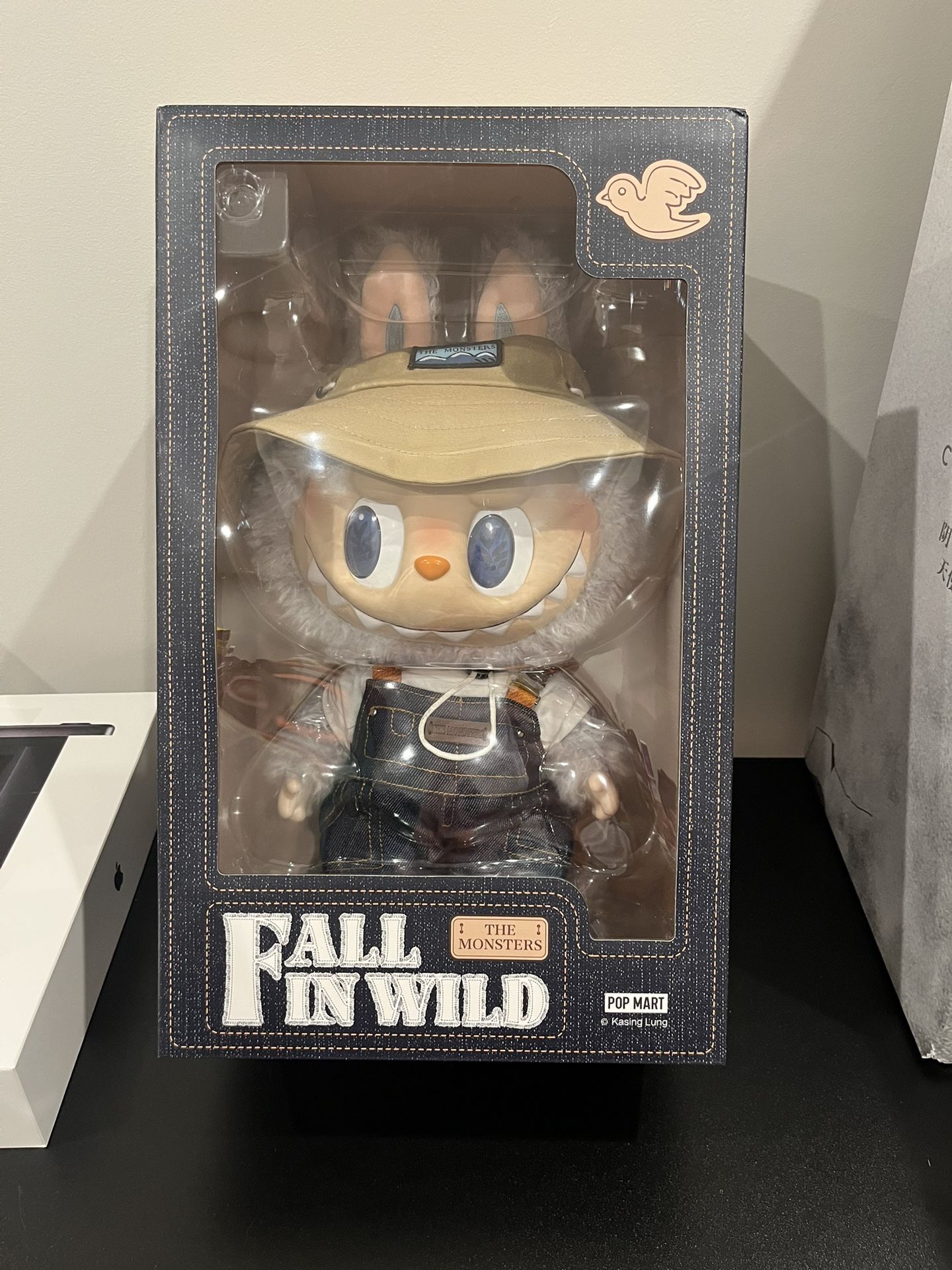 LABUBU FALL IN WILD