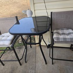 3 Piece Dark Brown Bistro Set( Excellent Condition) 
