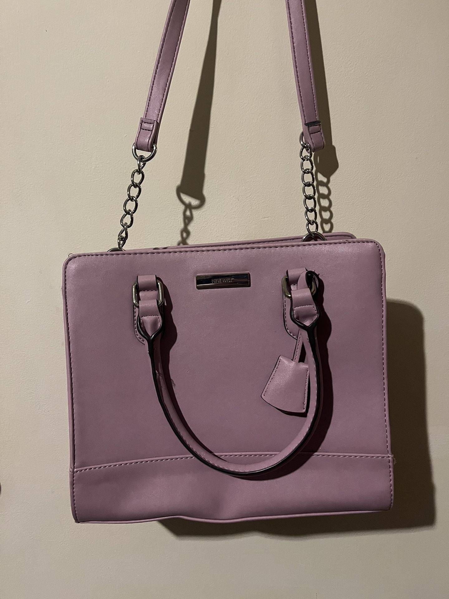 Nine West Lavender Purse - Originally 70$ Only Used 2x 