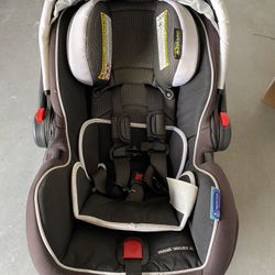 Graco Car seat