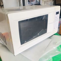 Microwave oven