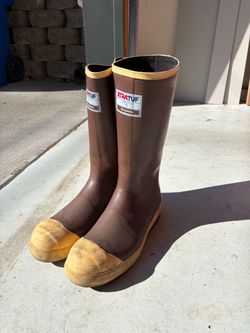 Xtratuf Legacy 15” Size 11 Men’s Steel Toe Waterproof Boots