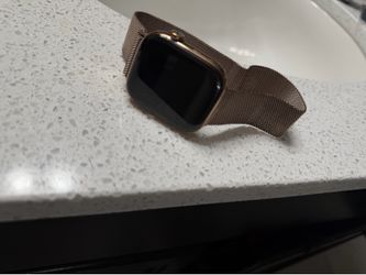 ⌚️ Apple Watch Series 10 Gold w/ Milanese Band – LTE Unlocked – $400