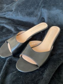 Women’s Size 12 Black Low-Heel Dress Sandals – Worn Once