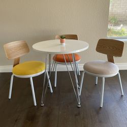 Modern Comfortable Dining Chair $75/chair