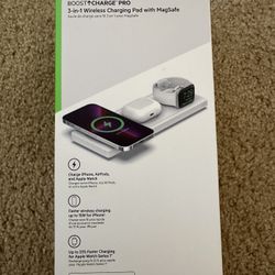 Belkin MagSafe 3-in-1 Wireless Charging Pad