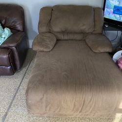 Xl Reclining Chair 