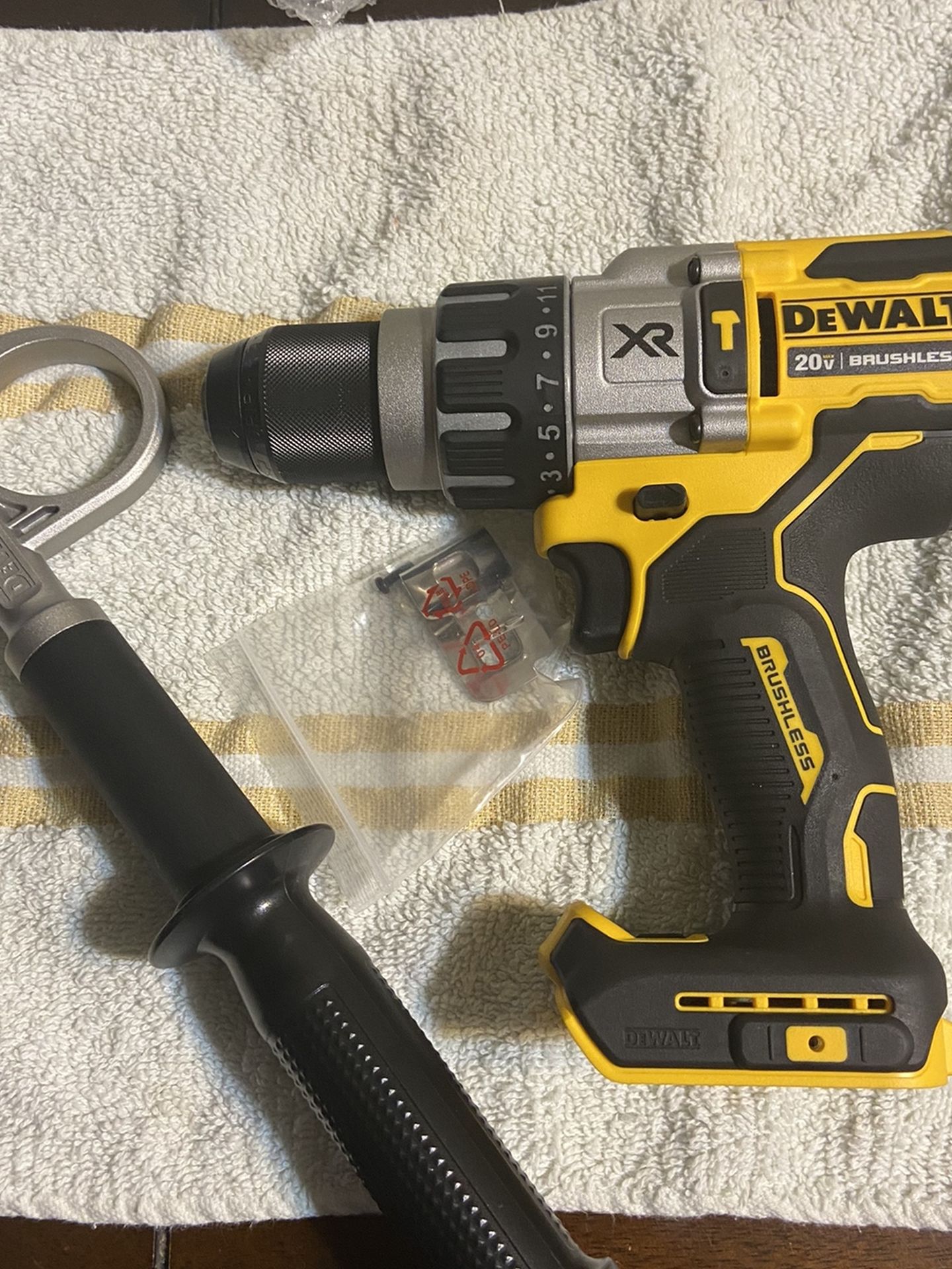 Dewalt XR 1/2 Hammer/drill Driver New /Nuevo