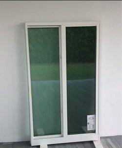 PGT 35.5 X 59.25 Impact Aluminum Window Low E Horizontal