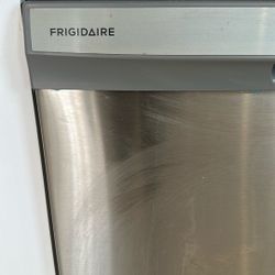 Dishwasher 