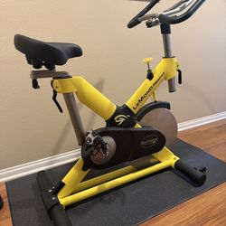 LeMond RevMaster Indoor Cycling Bike - Like New