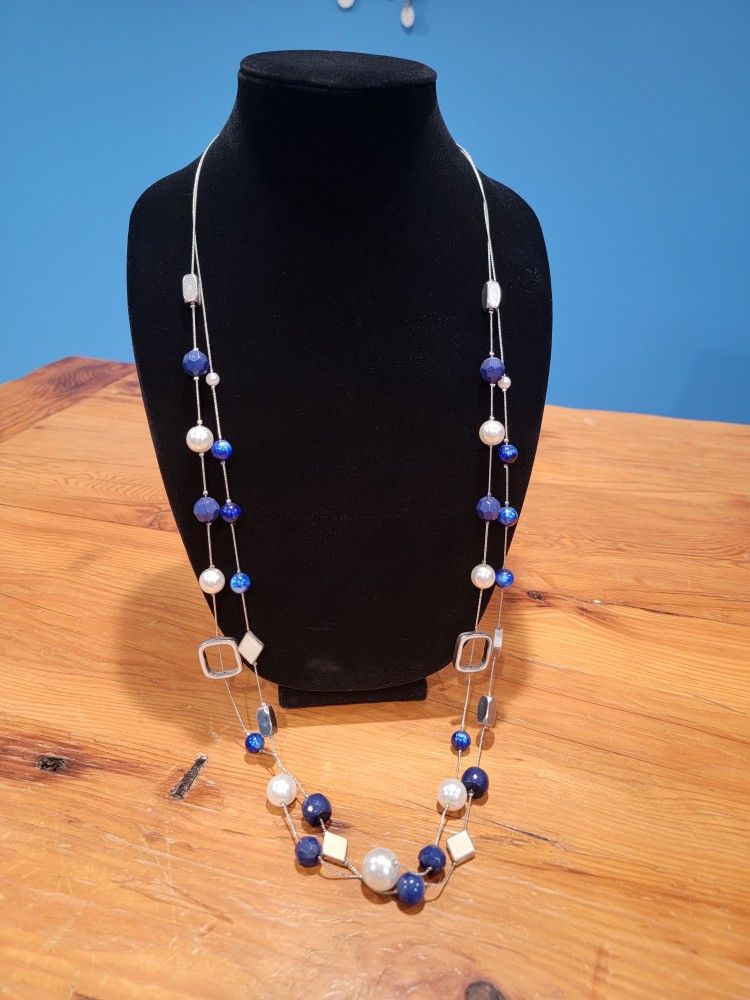 NY & Co Silver Tone Blue Plastic Faceted Bead Double Strand Layer Necklace Long