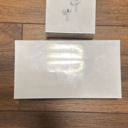 Apple Watch & AirPod Pros New Generation