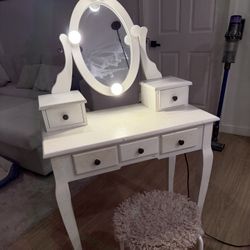 Vanity With Stool 