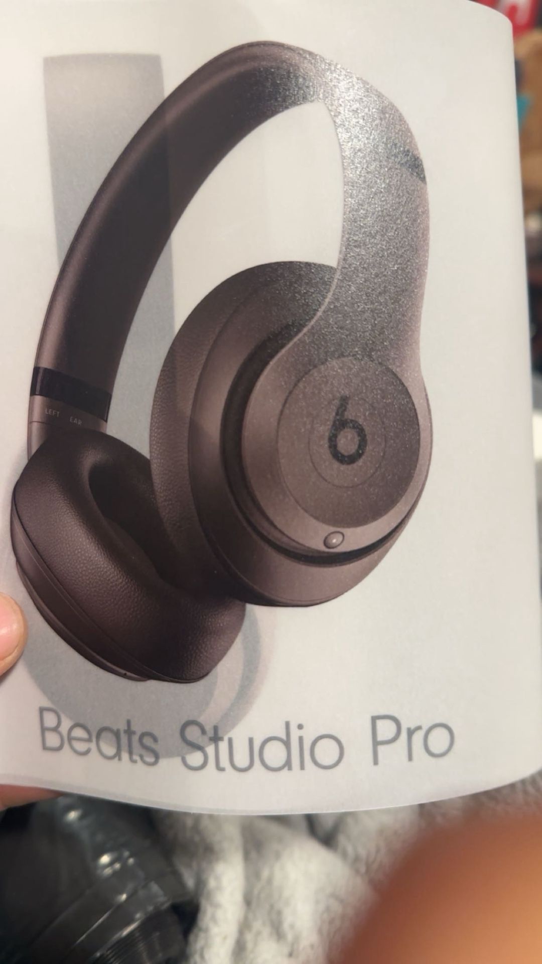 Beats Studio 4 pro (brown) )New)
