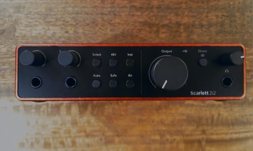 Focusrite 2i2 4th Gen Audio Interface