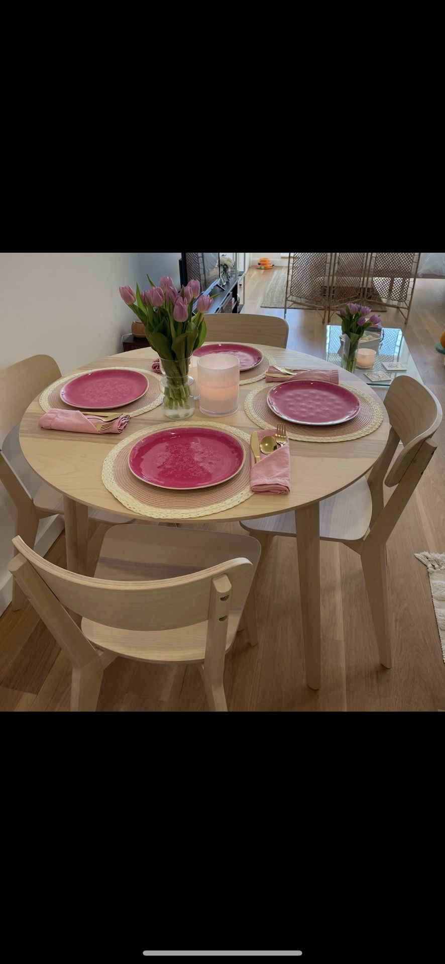 Round Table & Four Chairs
