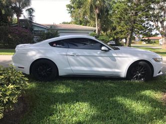 2015 FORD MUSTANG