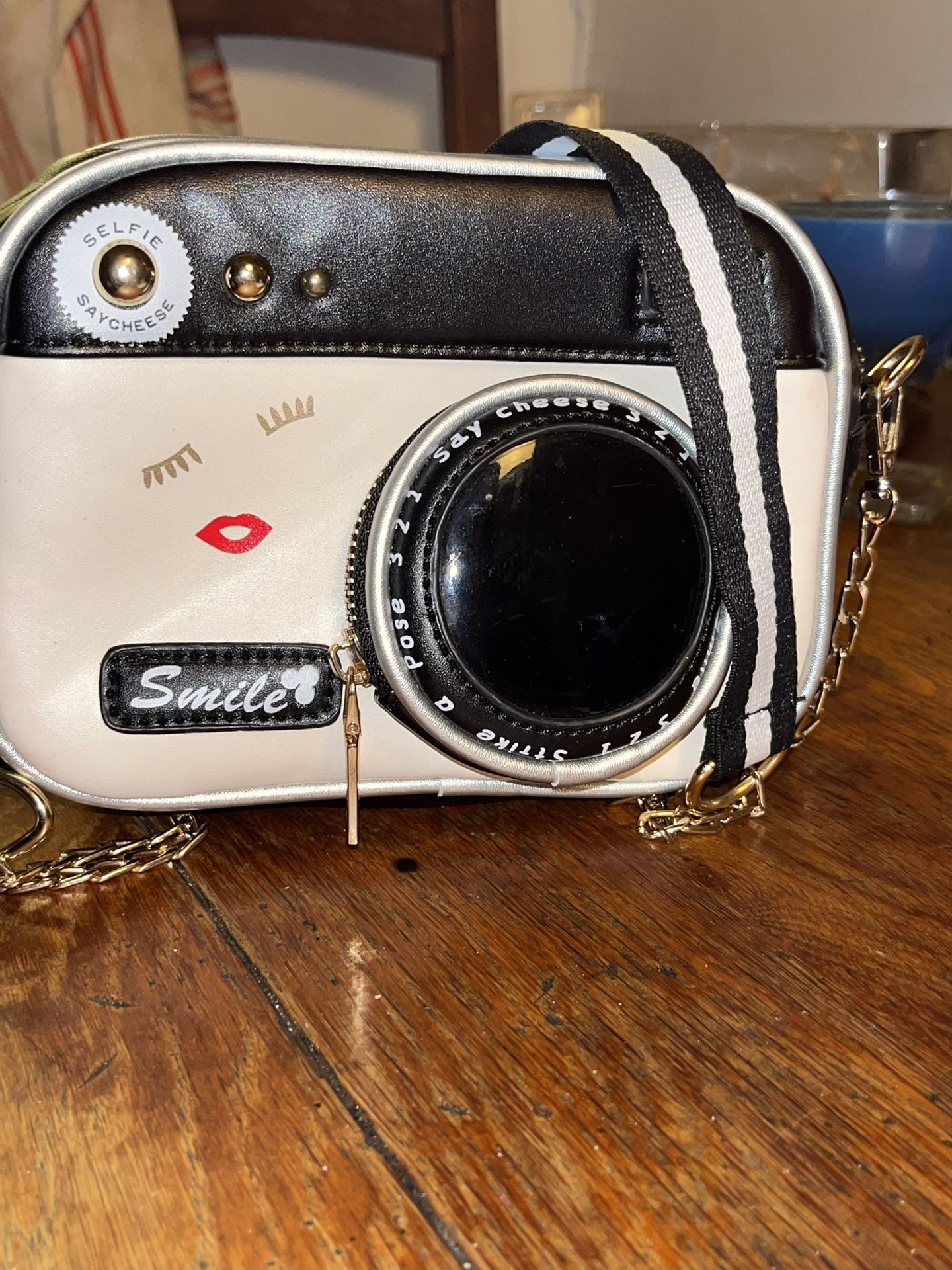 FLASHY camera Handbag