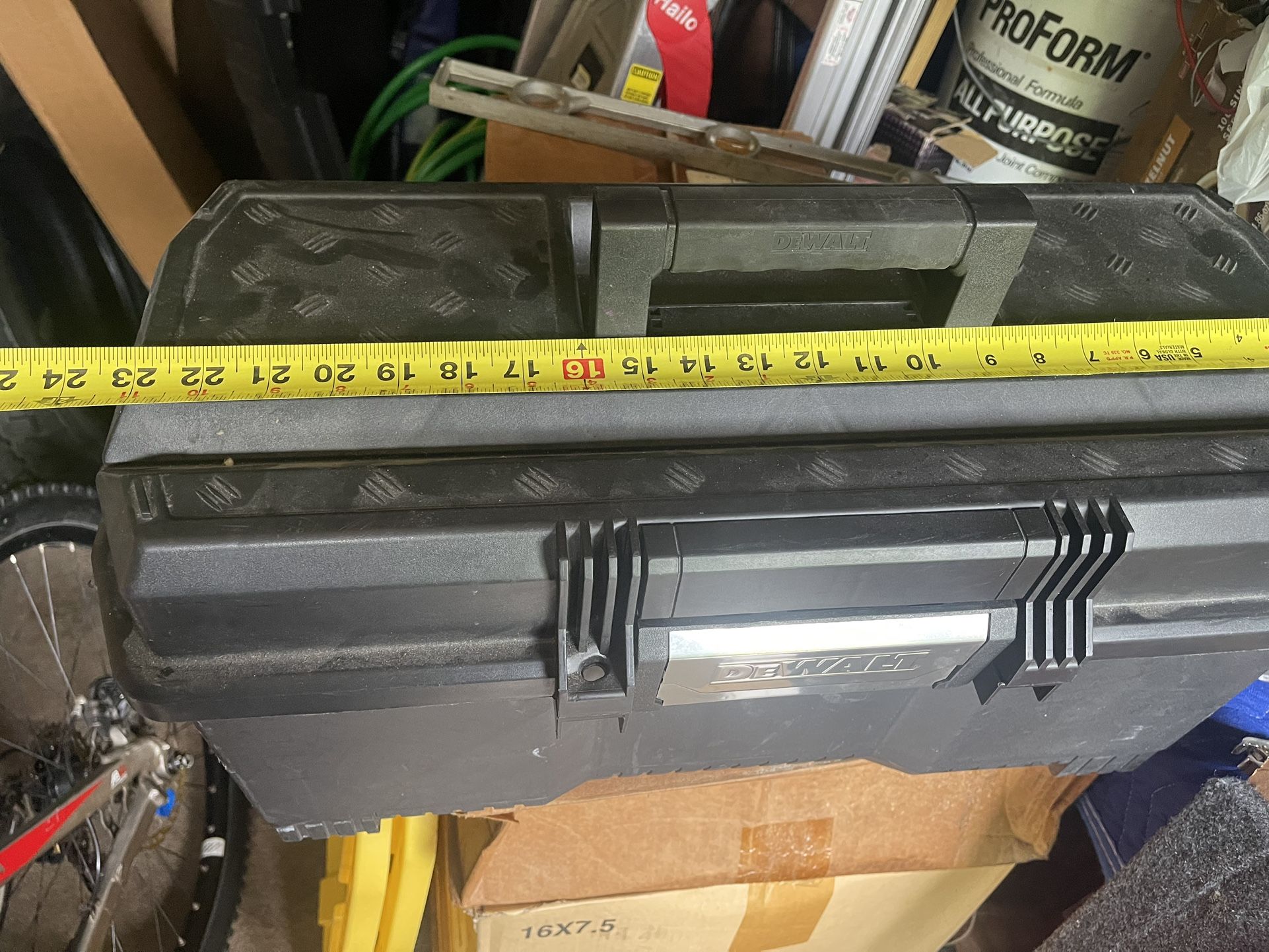 Dewalt Black Toolbox