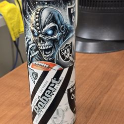 Customized Tumblers.  Your Favorite Teams Or Characters Personalyzed 