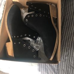 Brand New Women’s Bootie