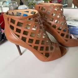 Michael Kors SIZE 7
