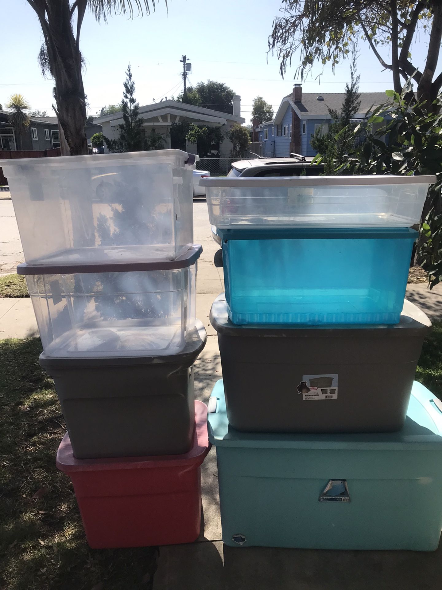 Storage Containers All Sizes Used Condition Some Like New Others Normal Use Wear Clean Selling Per Item Or All $5$8$10$15