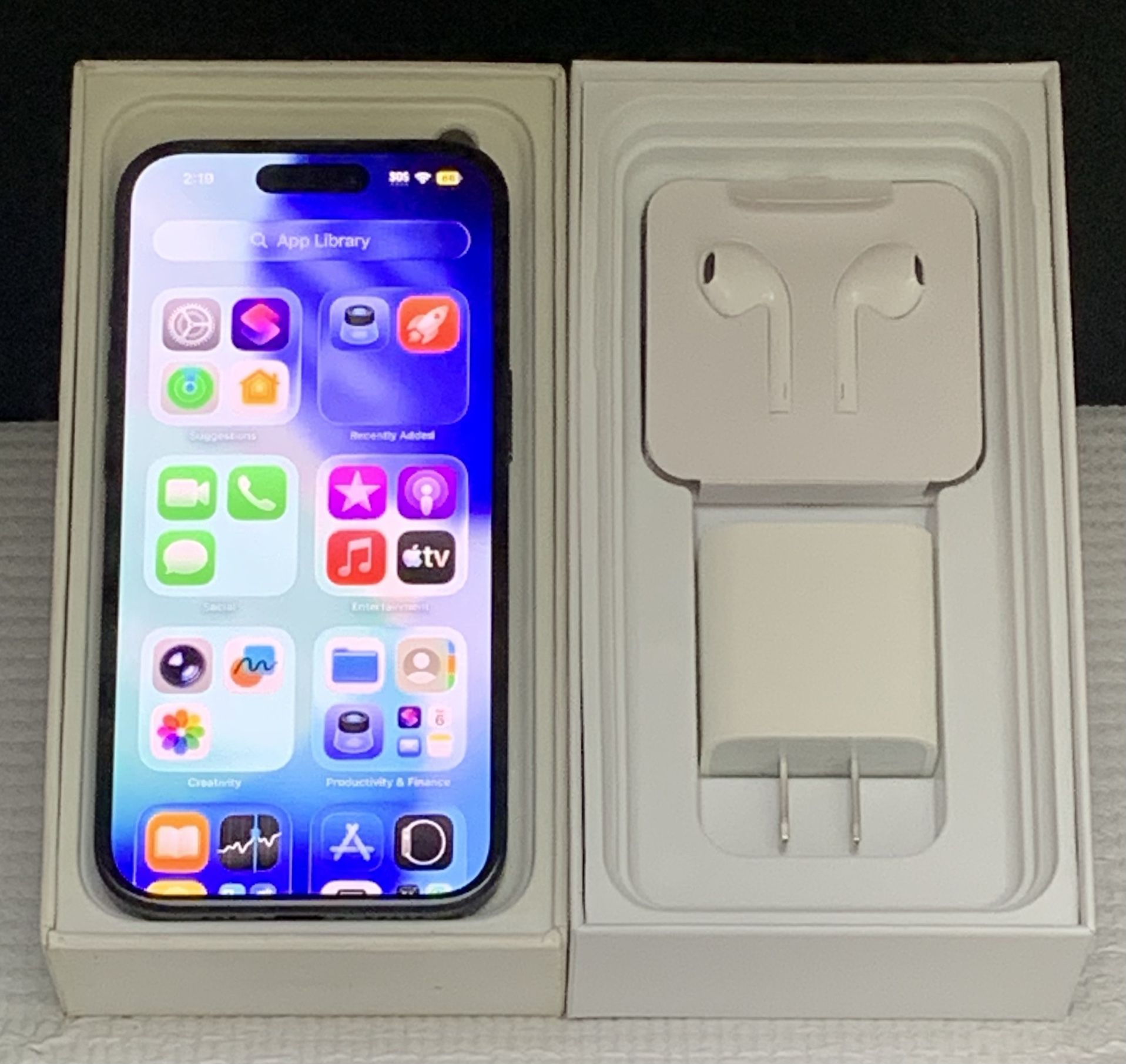 iPhone 15 - Unlock Any Carrier & Country - LIKE NEW