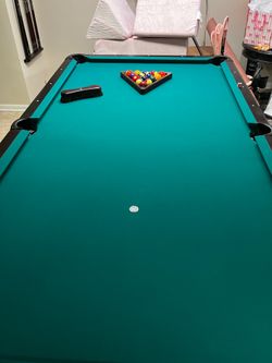 Olhausen 8 foot pool table