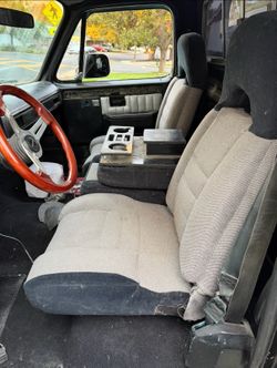 C10 bench seat with console