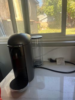 Nespresso Vertuo Plus Coffee Machine
