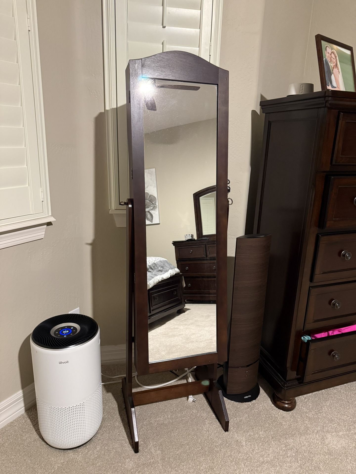 Standing Jewelry Armoire Mirror (Cabinet)