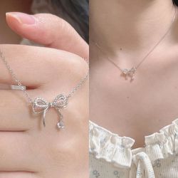 Rhinestone Decor Bow Pendant Necklace
