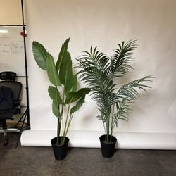2 Large Artificial Tropical Plants - Bird of Paradise & Palm Tree (Approx 5.5ft)