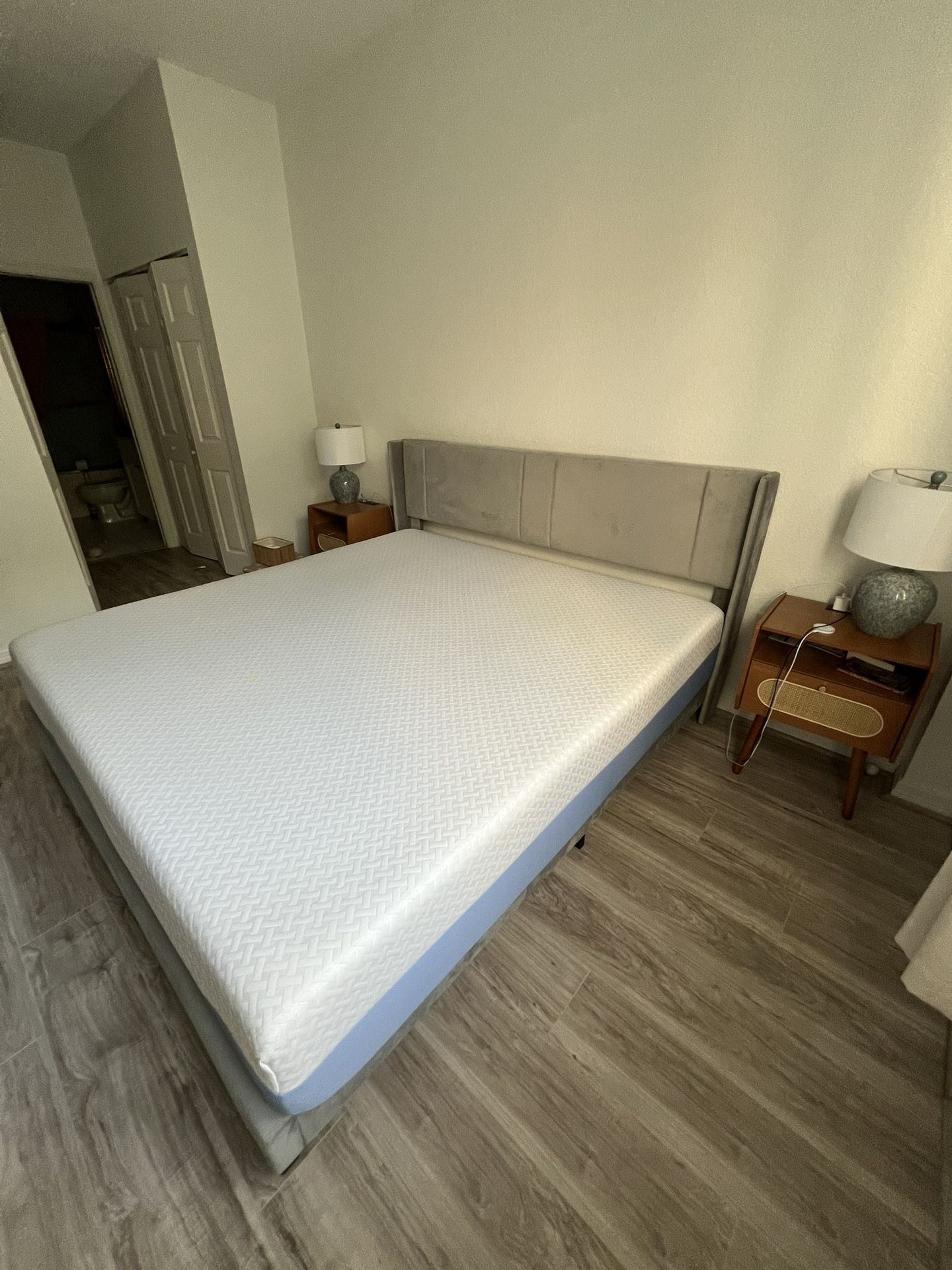 King Bed Frame And Mattress