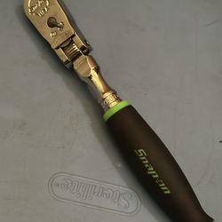 Snap-on Tools  3/8" Drive Dual 80® Technology Soft Grip Standard Handle Locking Flex-Head Ratchet (Green)