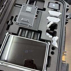 DJI Transmission with High-Bright Monitor Combo