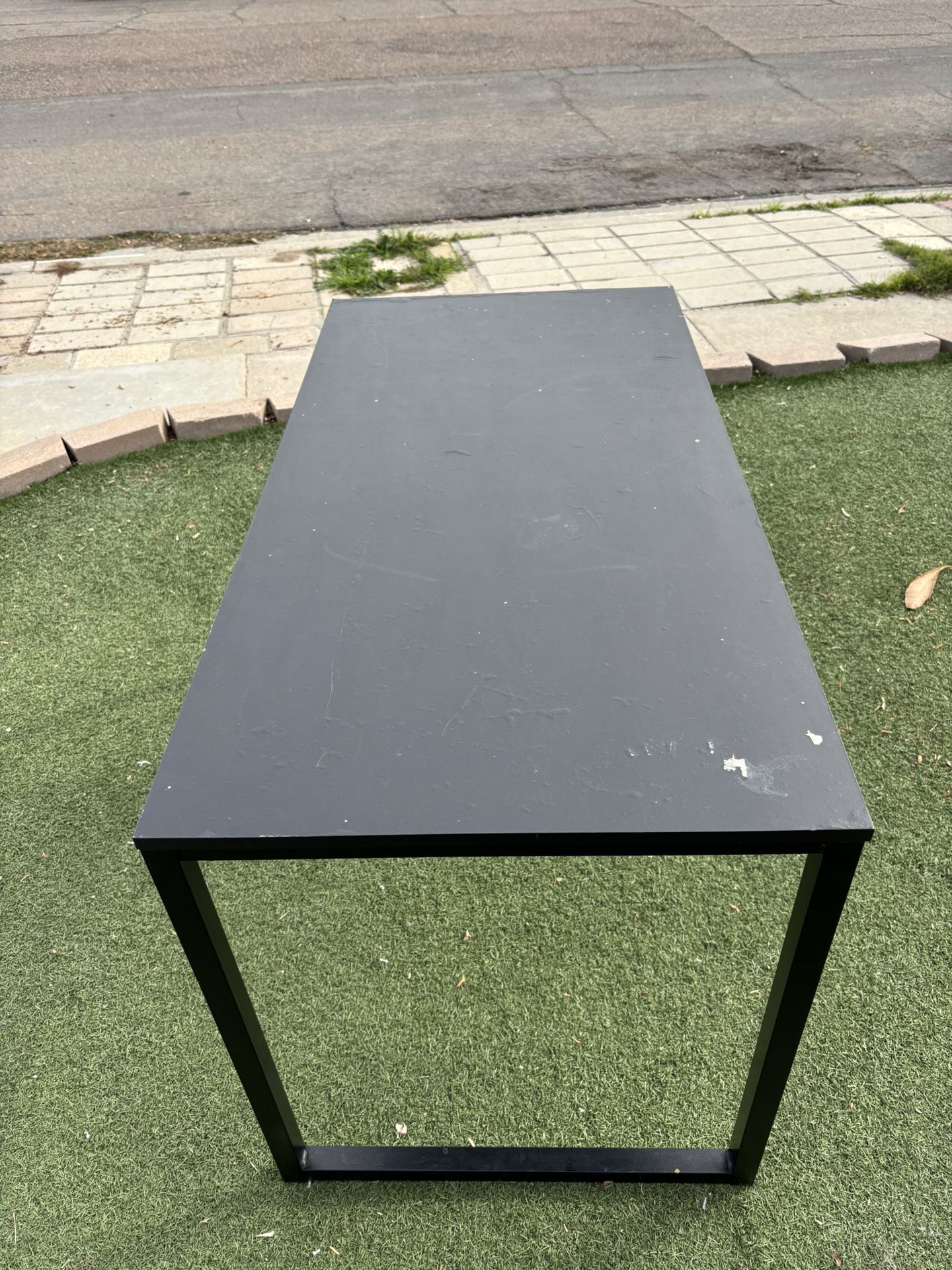 Free Table