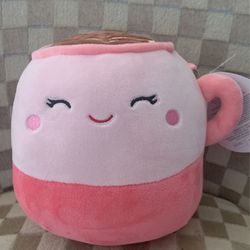 SQUISHMALLOWS/ Emery